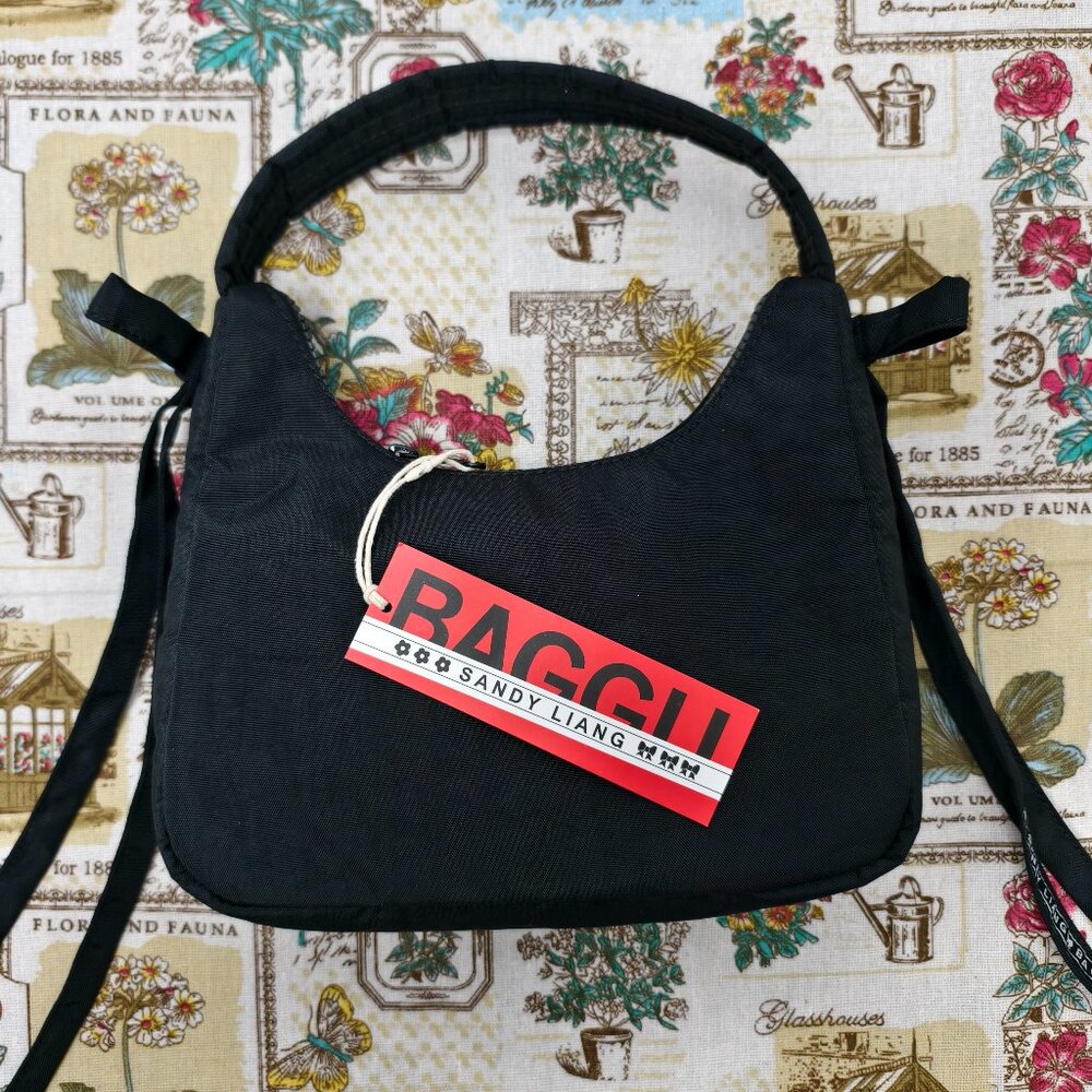 👑POSH NWT SANDY LIANG X BAGGU☆ BOW MINI BAG